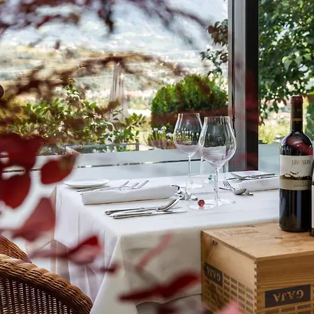 Bio & Wellnesshotel Pazeider - Healing Garden Above Meran 4* Marlengo